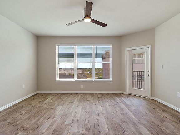 Large Bedroom