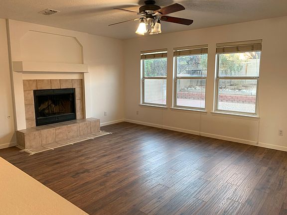 3rd image of 8212 La Milpita St NE