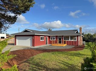 40 Valley View Dr, Sequim, WA 98382