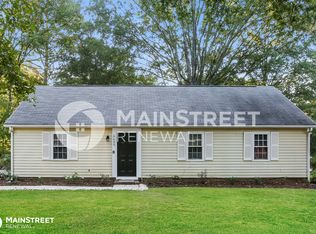 6600 Pueblo Ln, Charlotte, NC 28227