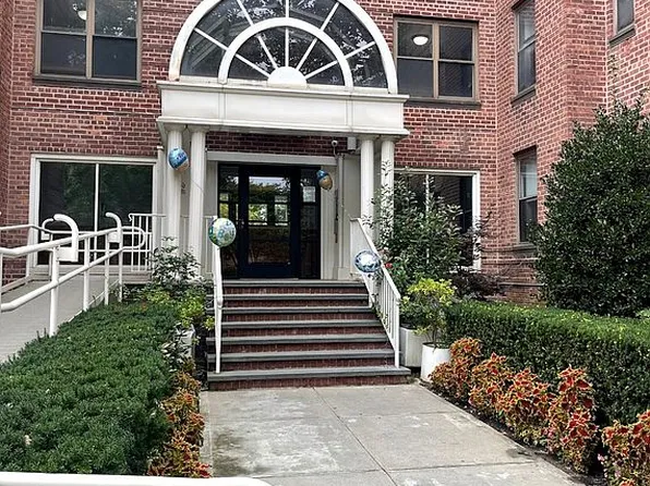 2190 Brigham St APT 2H, Brooklyn, NY 11229