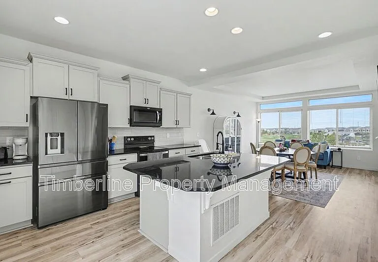 6020 Ashmore Ln — Photo 8