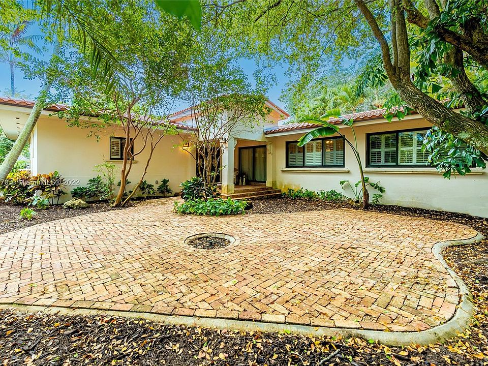 1st image of 7910 Mindello St