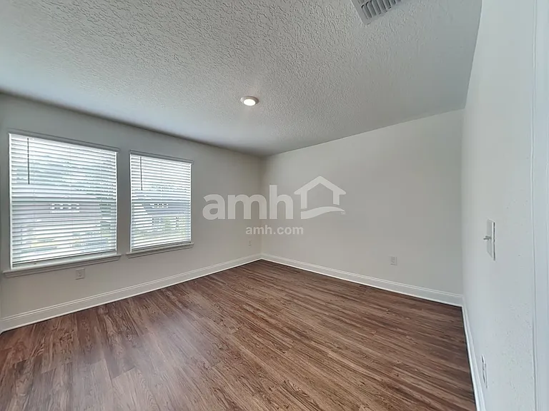 2986 Hill Valley Ln — Photo 17