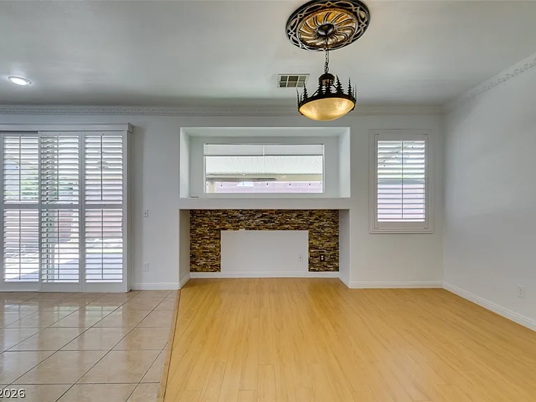 10513 Shanna Trellis Ave — Photo 9