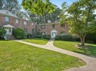 86D Troy Dr #D, Springfield, NJ 07081