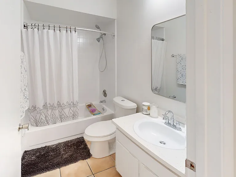 3210 S Bumby Ave — Photo 17