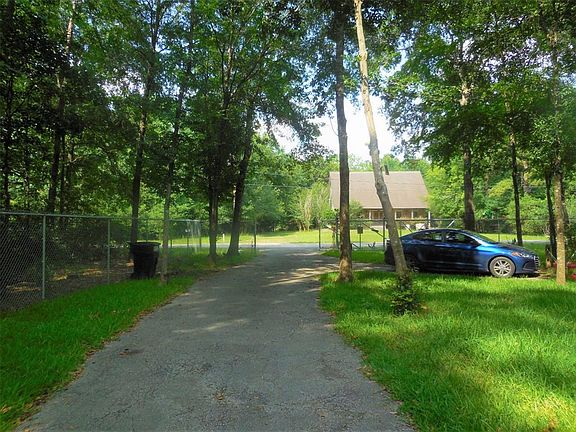 2nd image of 22107 Carisbrook Ln