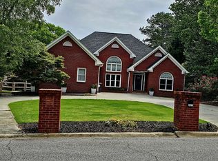 4825 Brandon Acres Ln, Buford, GA 30519