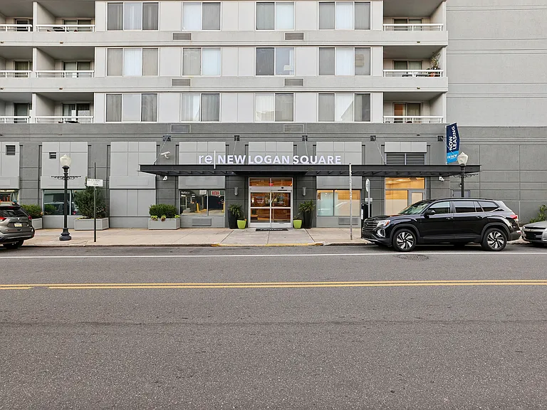 ReNew Logan Square — Photo 54