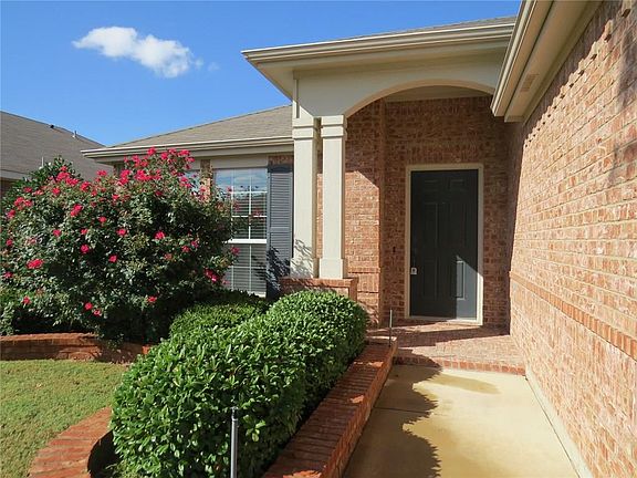 2nd image of 6237 Chalk Hollow Dr