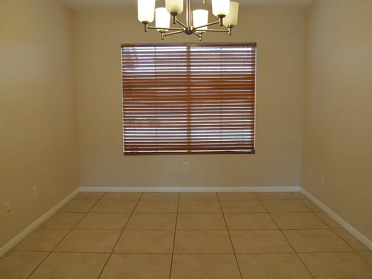 914 Socorro Song Ln — Photo 5