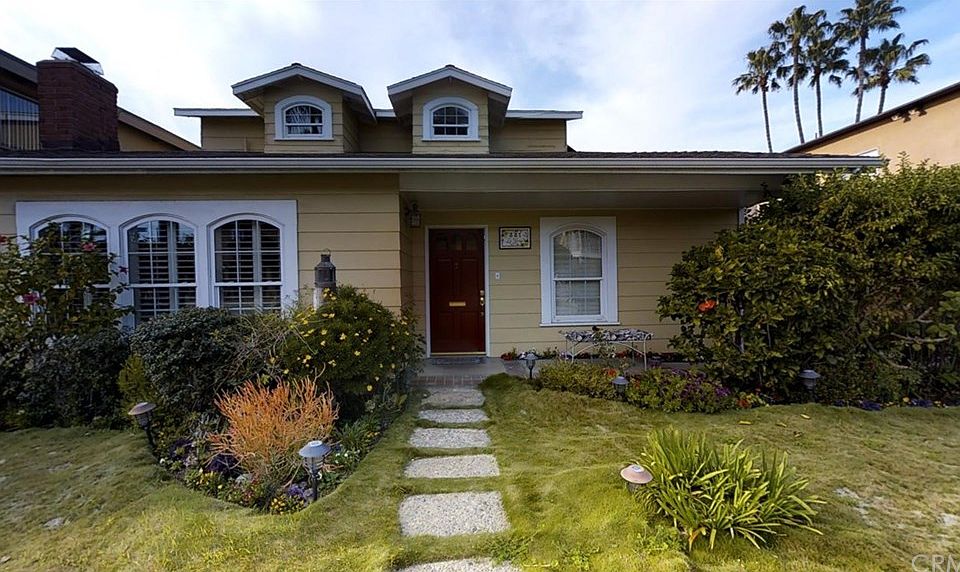 1st image of 331 La Verne Ave