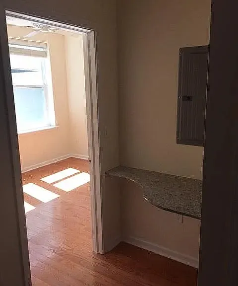 1310 Irving St #3 — Photo 2
