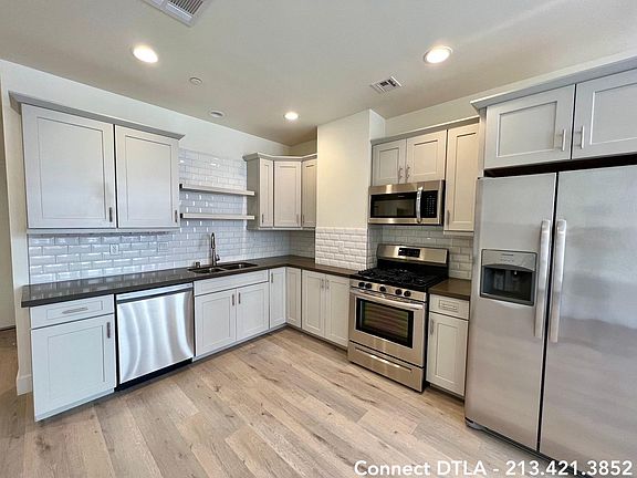 2nd image of 601 S Broadway #306