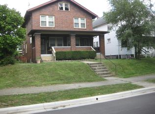 898 Oxley Rd, Grandview, OH 43212