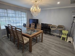 40568 No 4 Rd, Abbotsford, BC V3G2S3