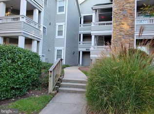 4413 Fair Stone Dr APT 102, Fairfax, VA 22033