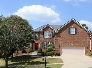 2712 Red Leaf Dr, Lexington, KY