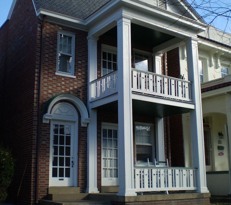 1st image of 3322 Stuart Ave #1