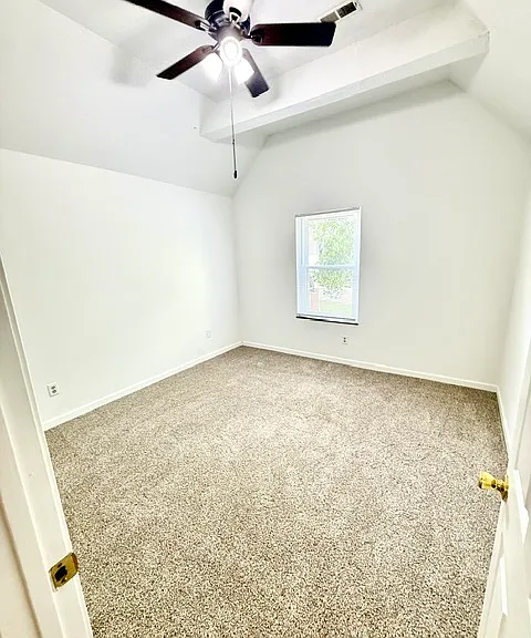 1108 Barrington Ln — Photo 9