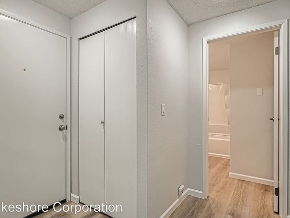 2nd image of 12709 NE 116th St APT C202