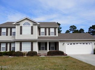 327 Bahia Ln, Cape Carteret, NC 28584