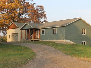 13910 Ritchie Ave NE, Cedar Springs, MI 49319