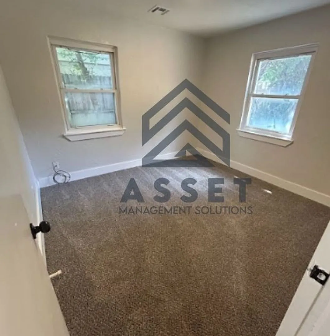 3 Bedroom Rent to Own Home Available! — Photo 3