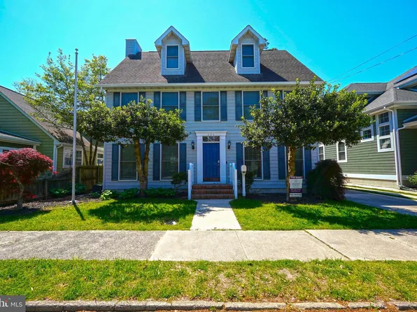 204 Stockley St, Rehoboth Beach, DE 19971