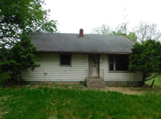 10720 McCreery Rd, Munith, MI 49259