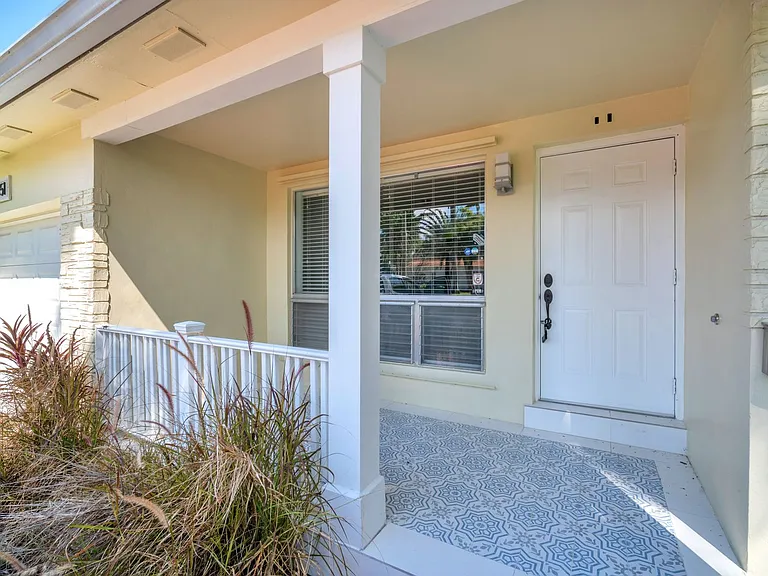 1351 Van Buren St — Photo 26