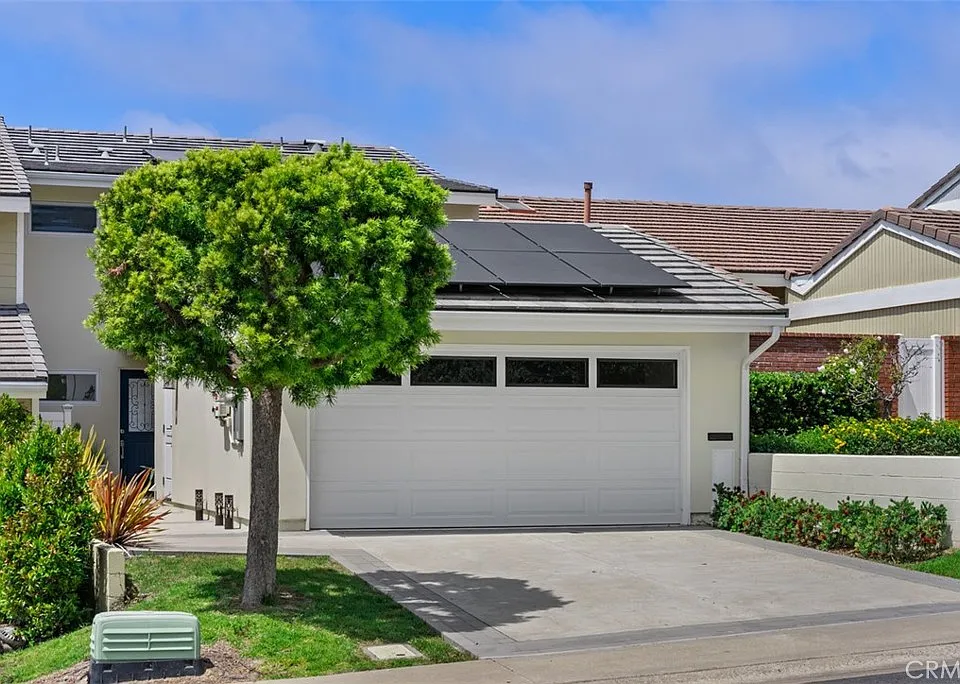 24065 Windward Dr