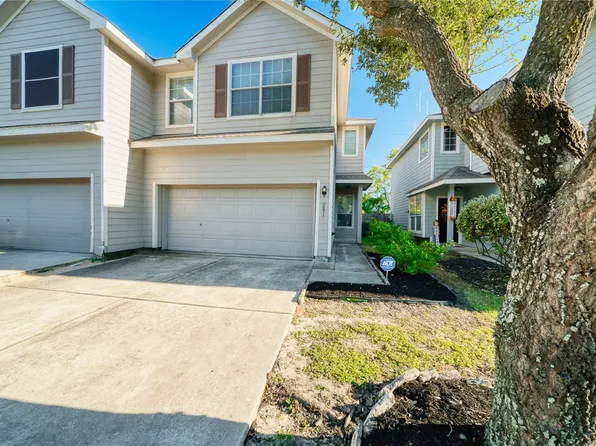 2831 Hackamore Hollow Ln, Houston, TX 77014