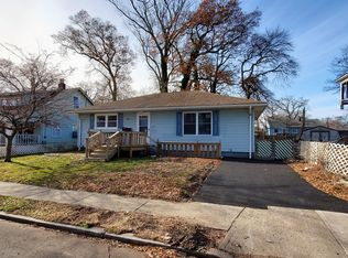 207 Twilight Ave, Keansburg, NJ 07734