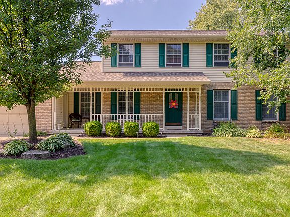 2nd image of 257 Thornridge Ct NW