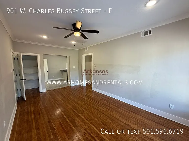 901 W Charles Bussey Ave #F — Photo 3