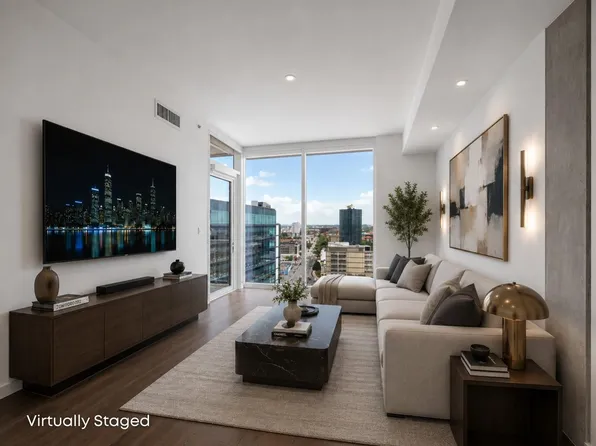 313 W 17th St Unit 1803, Austin, TX 78701
