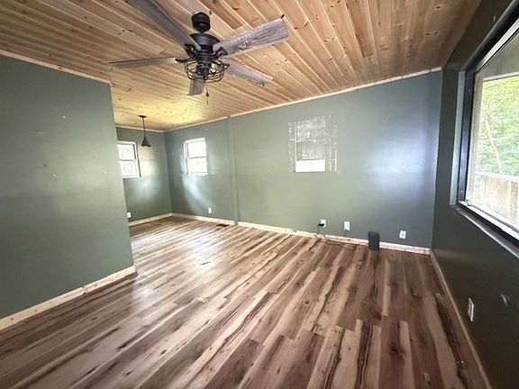 4th image of 140 Redneck Rd