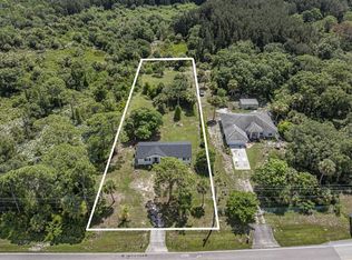 8920 66th Ave, Sebastian, FL 32958