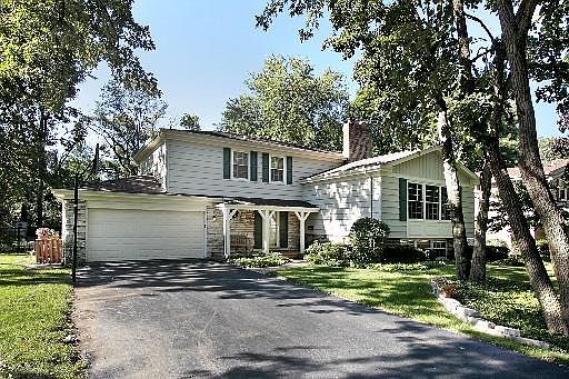 1st image of 1645 N Blackthorn Dr