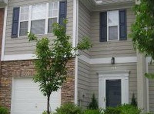 166 Oak Green Dr, Lawrenceville, GA