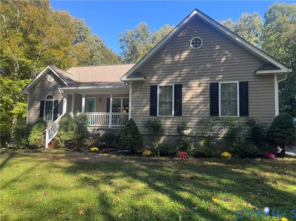 16265 Newfound Springs Dr, Montpelier, VA 23192
