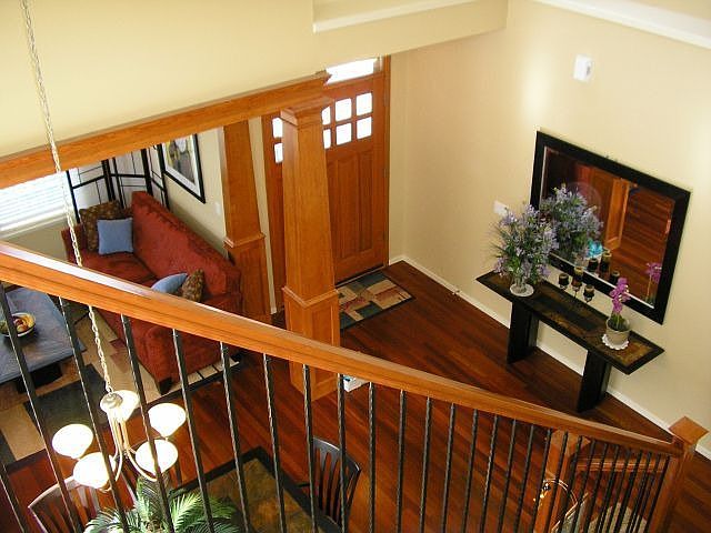Vaulted view of the entry way