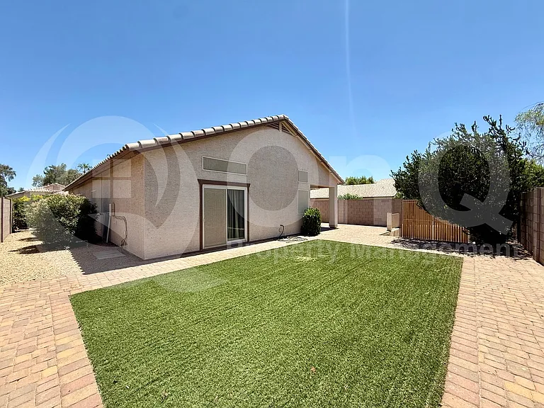 2240 W Rockrose Pl — Photo 23