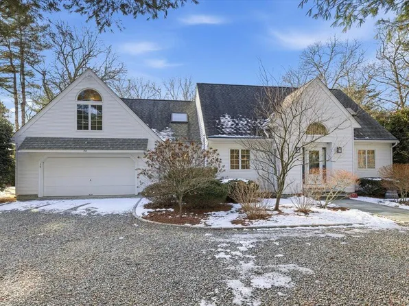 34 Marla Lane, East Falmouth, MA 02536