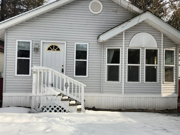 514-E13 N Sawyer St #E13, Cascade, ID 83611