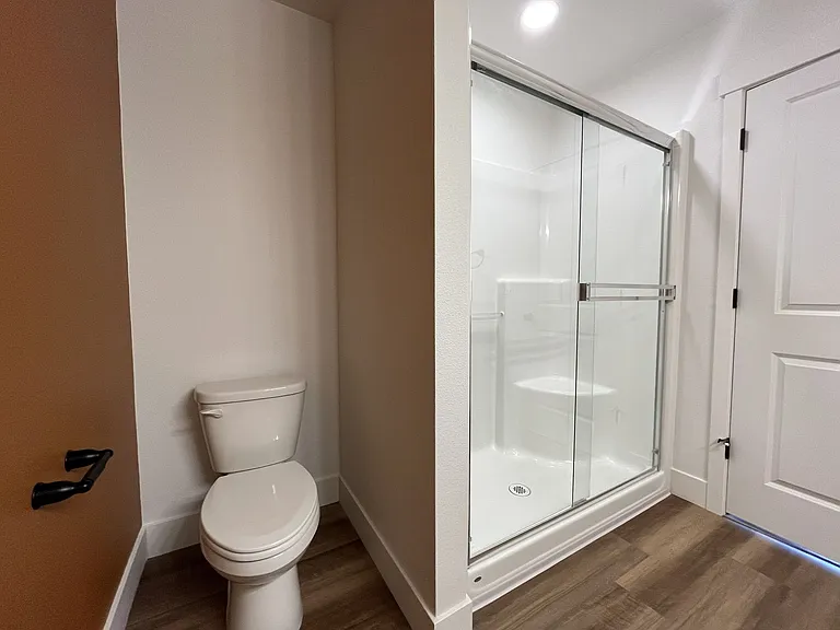 2875 S Magnolia Dr — Photo 27