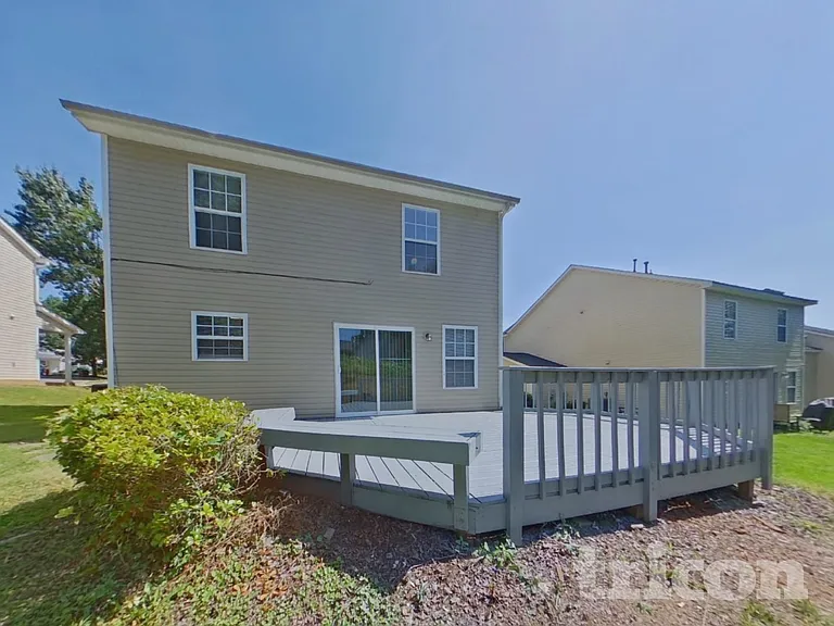 6826 Squirrels Foot Ct — Photo 15