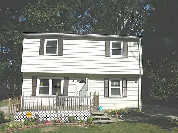 3rd image of 3609 N Sadlier Dr